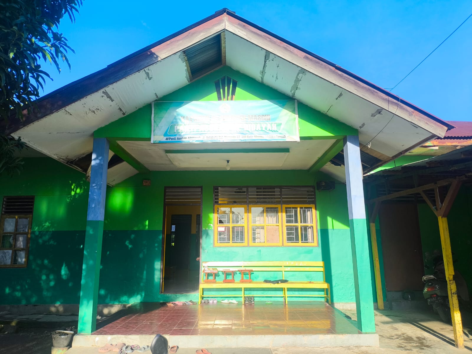 kondisi pondok dari depan